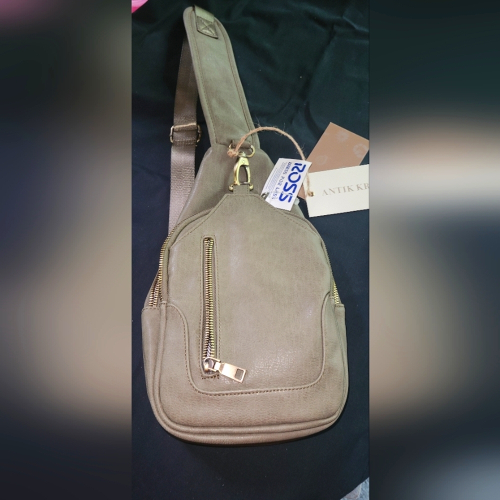 Antik Kraft Tan Backpack with Classic Design
